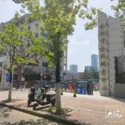 合肥市全民健身中心试运营首日：田径场上开运动会羽毛球馆被订空